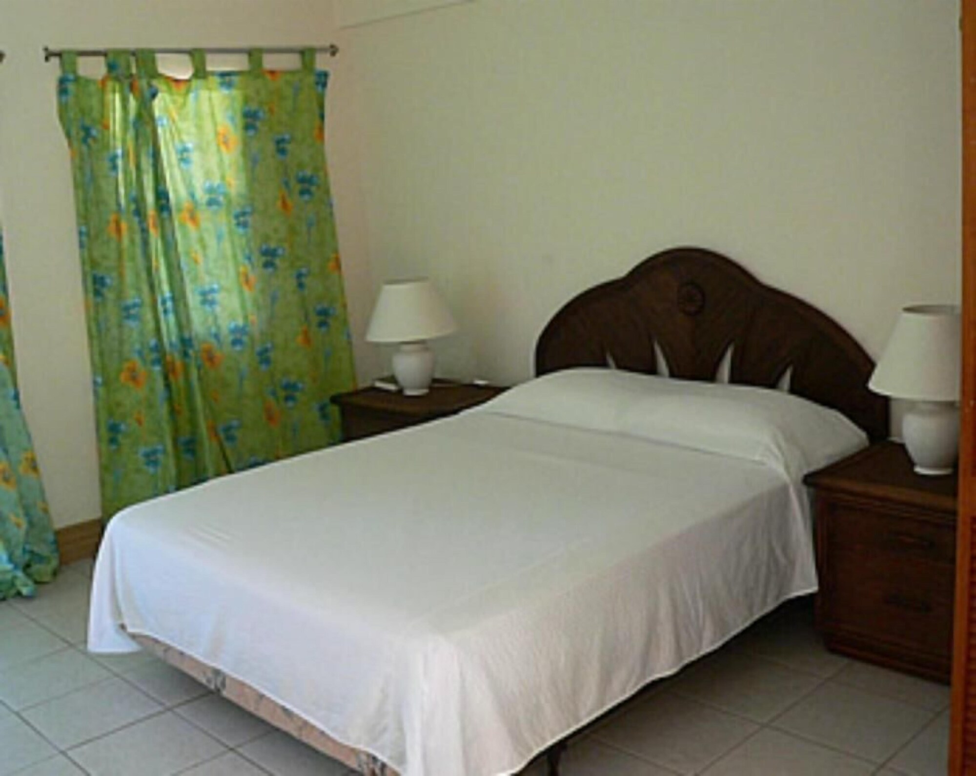 Standard Double room with balcony full double bed