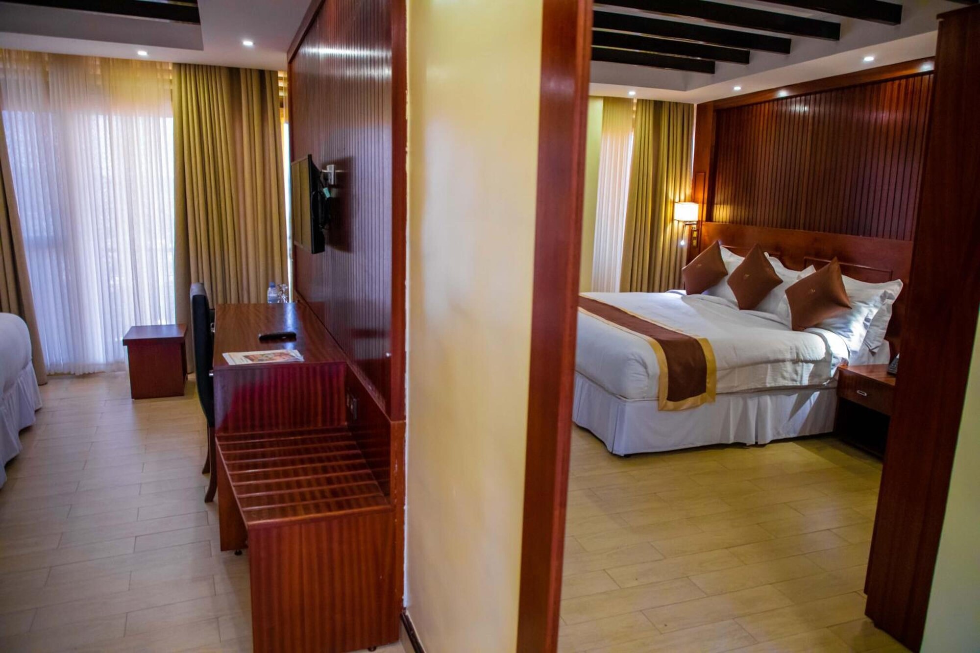Deluxe Single room full double bed