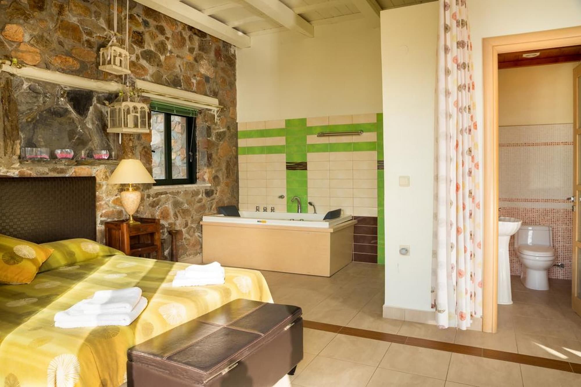 Amygdalia Luxury Villas exterior