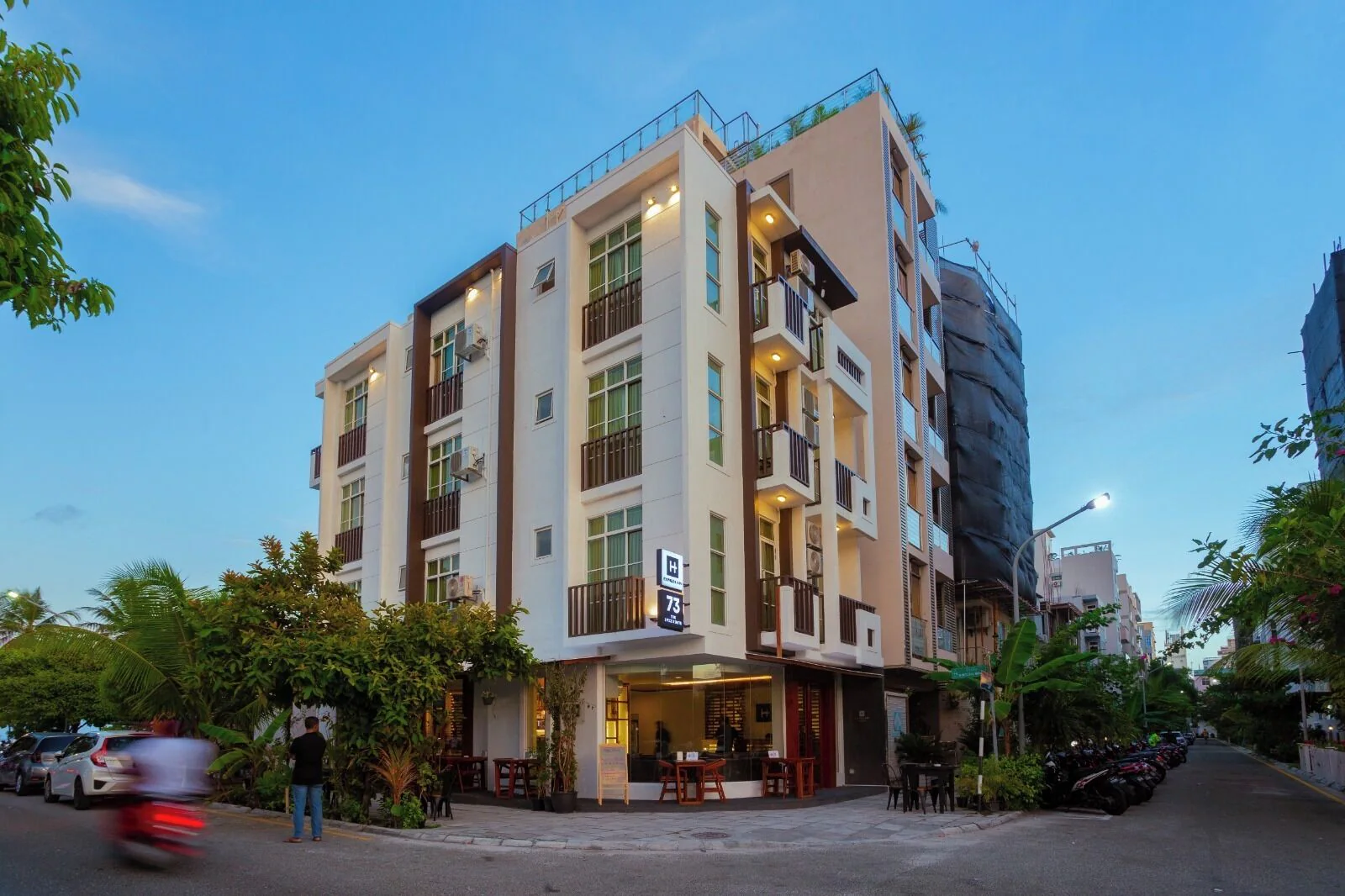 Express Inn exterior