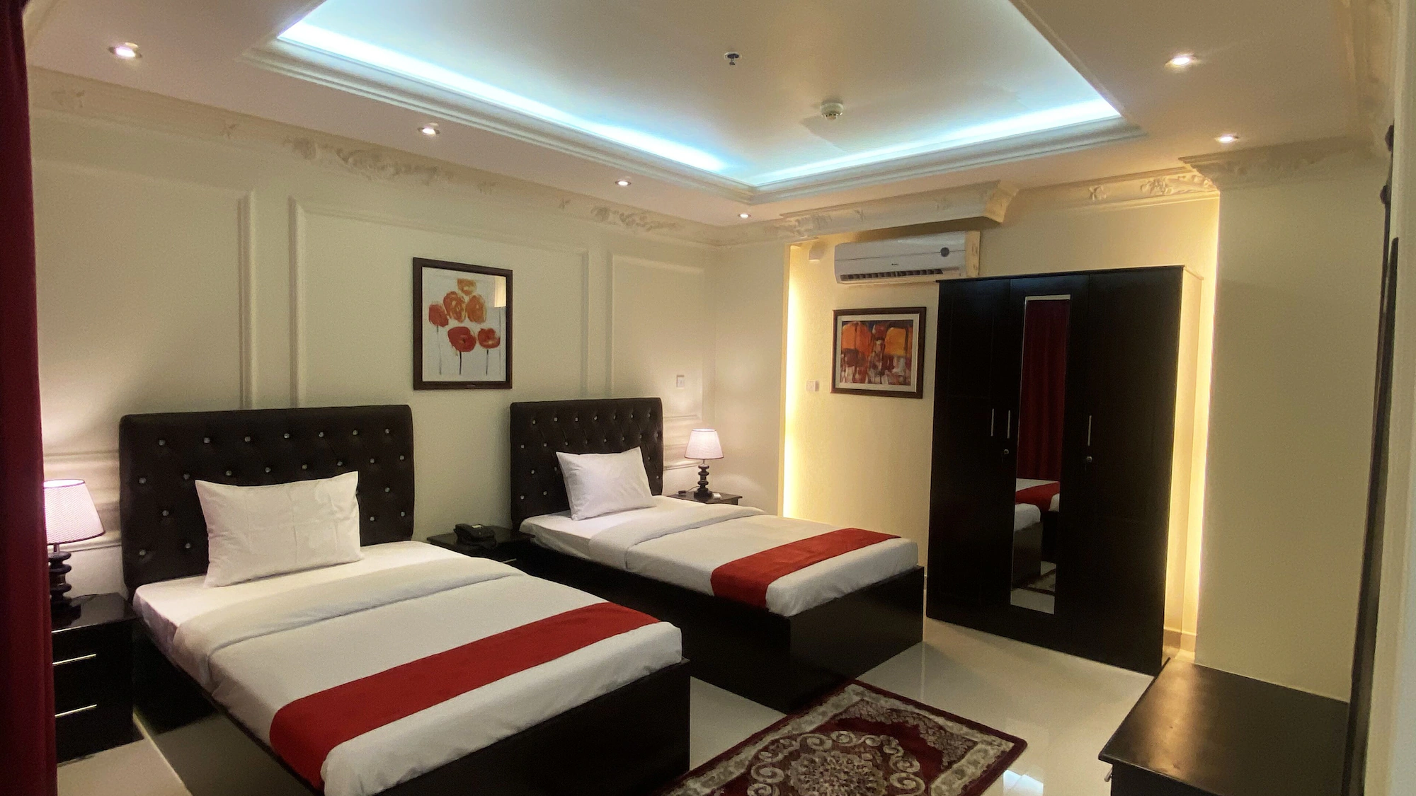 Deluxe Single room