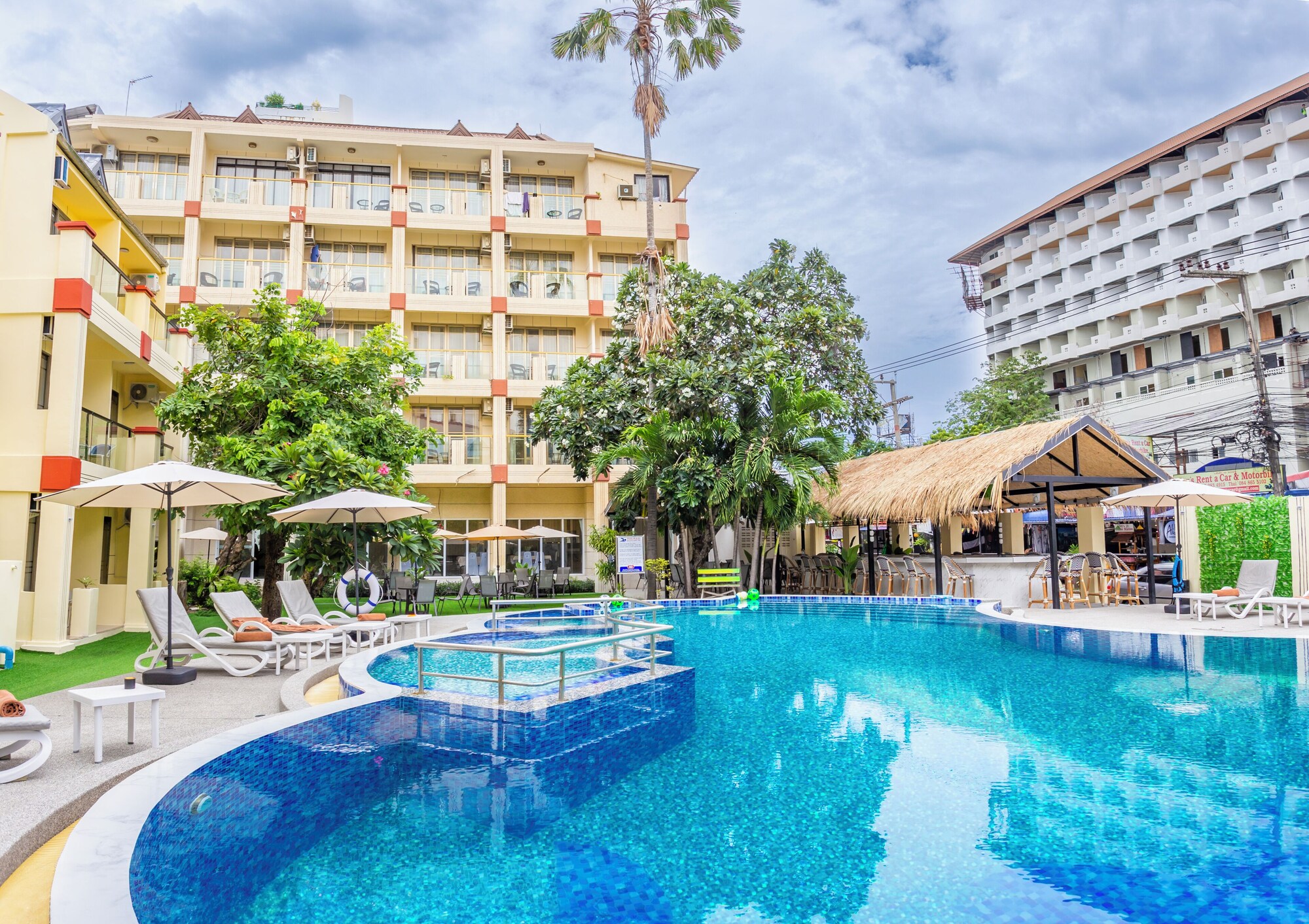 Mermaid Beach Resort - Pattaya