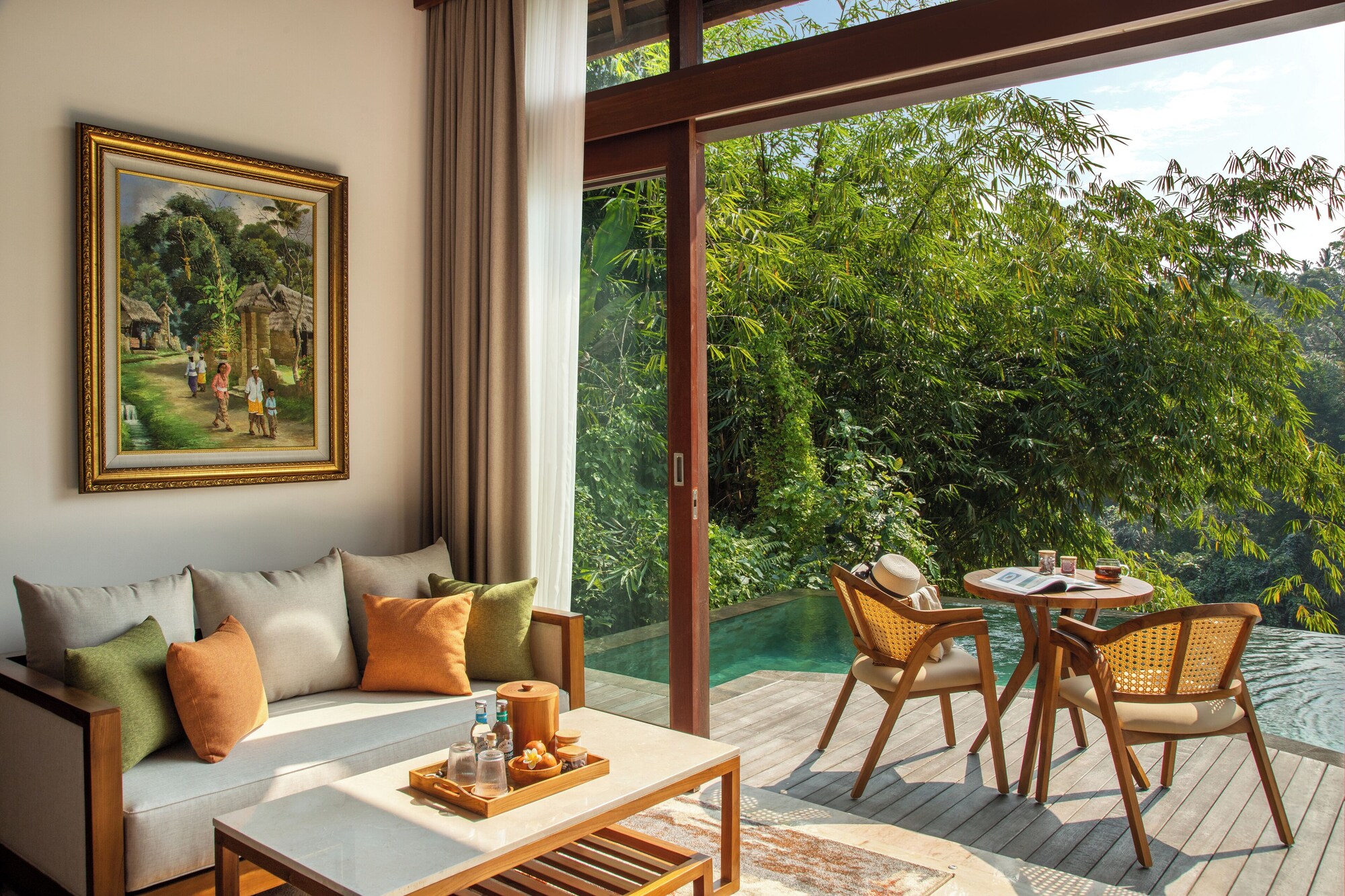 1 Bedroom Double Suite with balcony and with land view full double bed