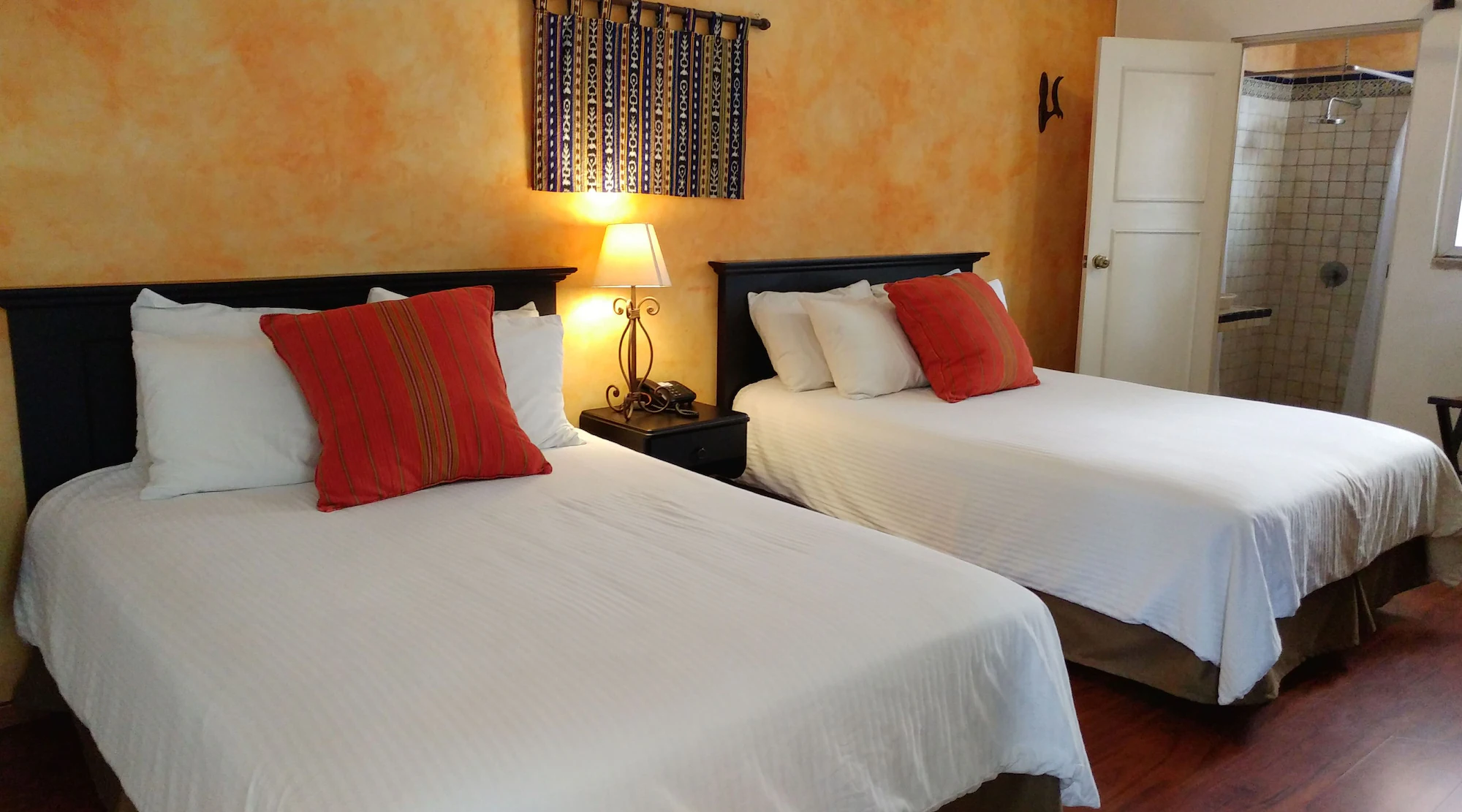 1 Bedroom Standard Quadruple room with view twin beds