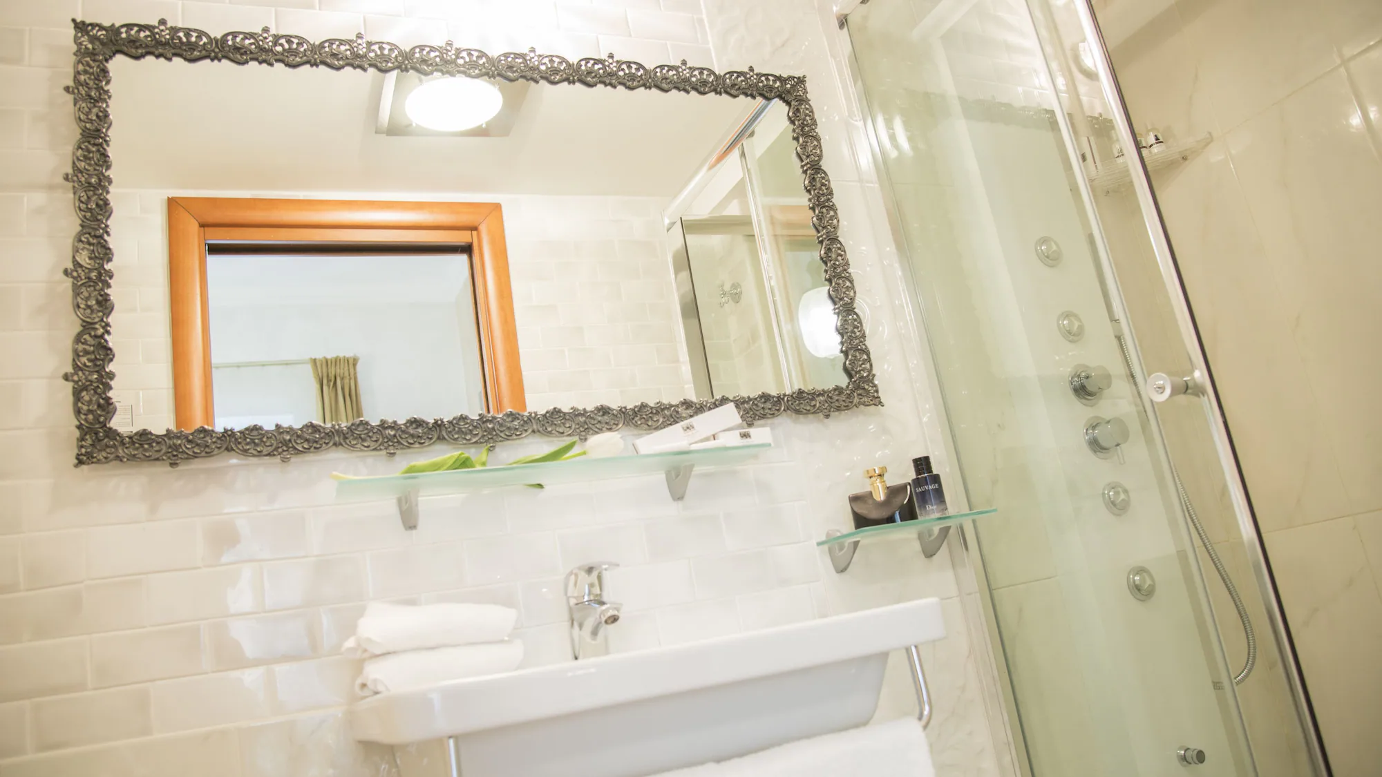 1 Bedroom Standard Double room with city view