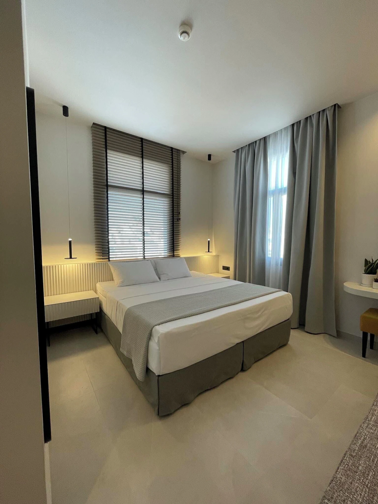 Deluxe Double room twin beds