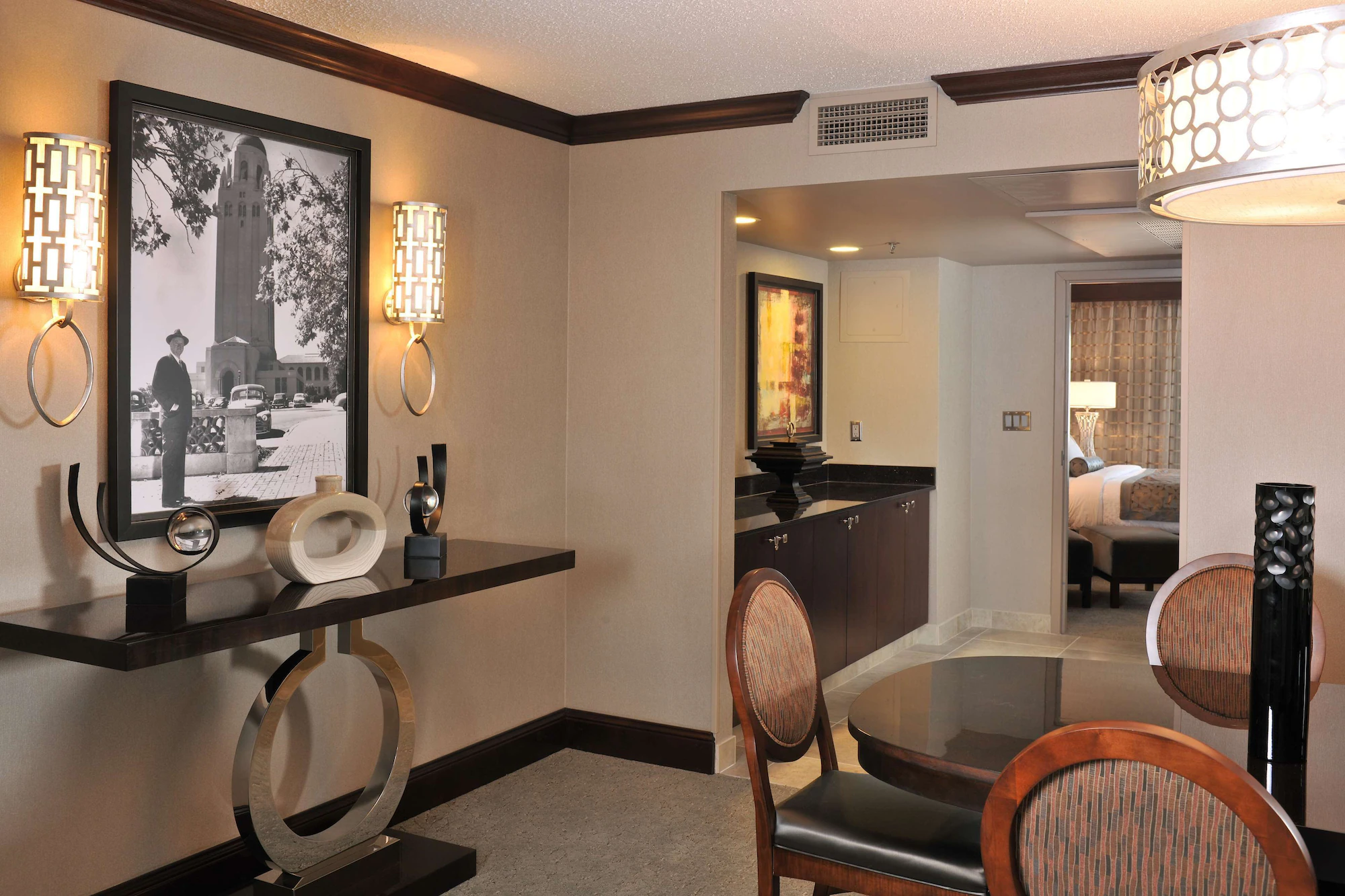 1 Bedroom Quadruple Suite twin beds