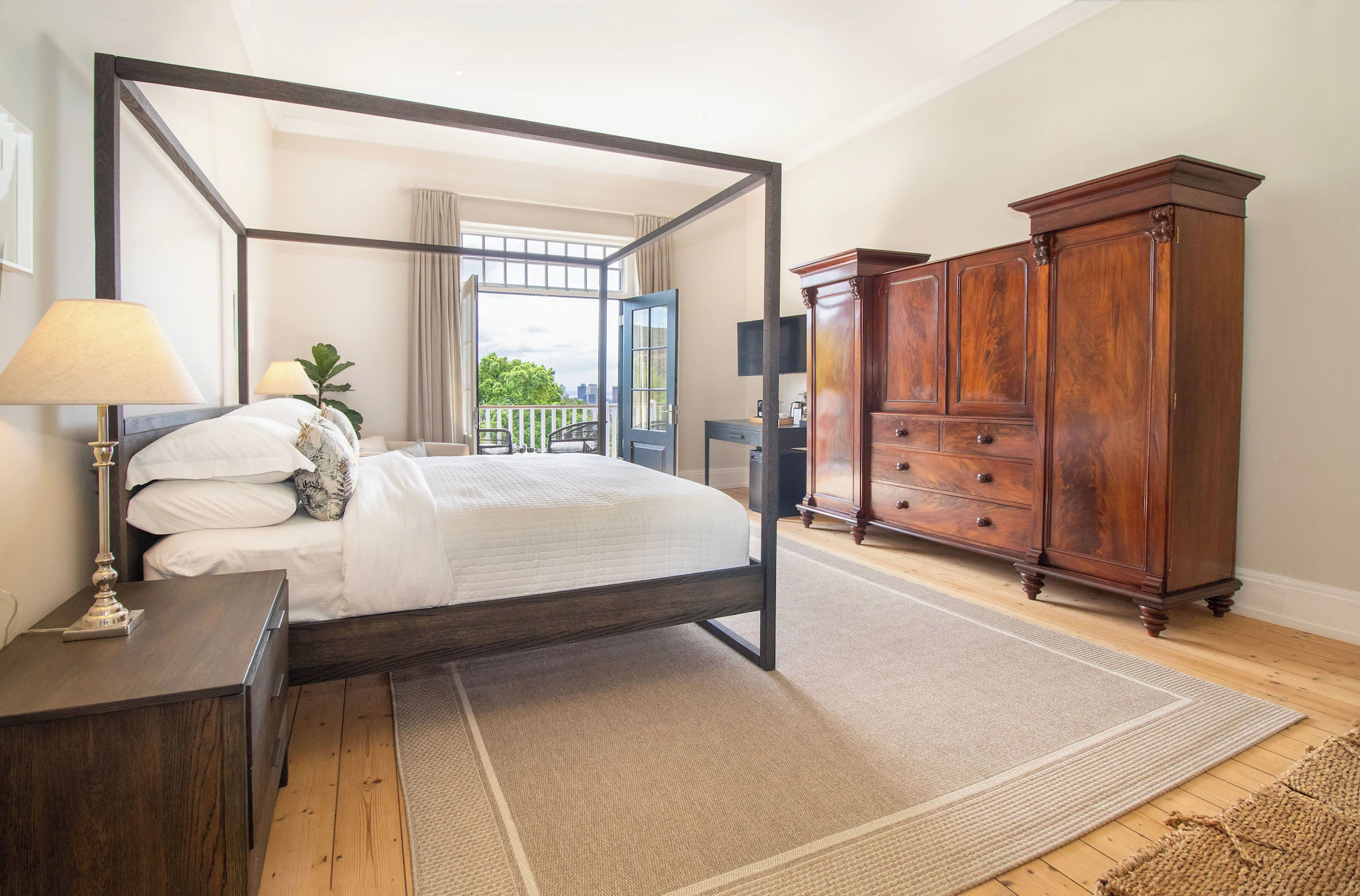 Deluxe Double room full double bed
