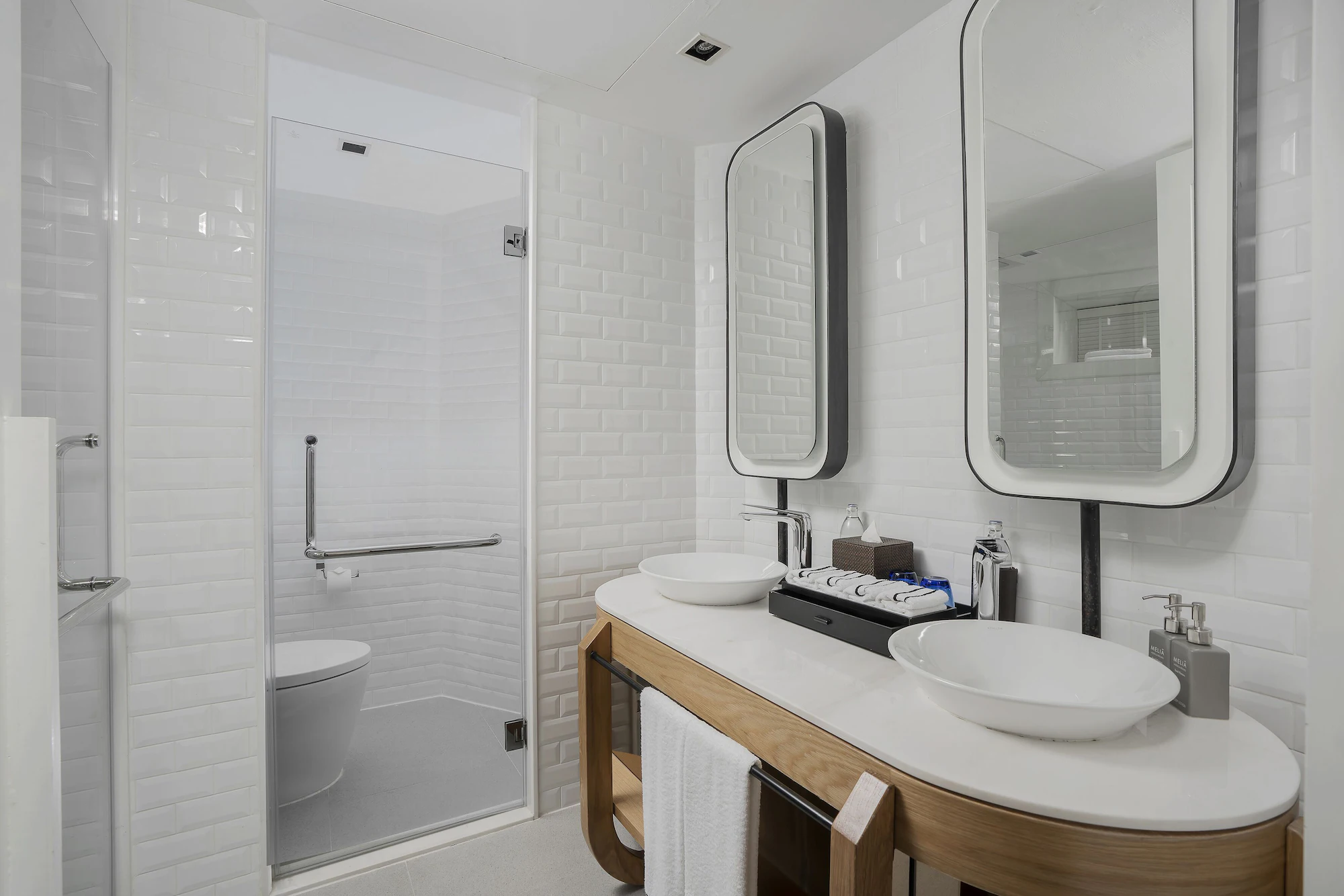 Deluxe Double room full double bed