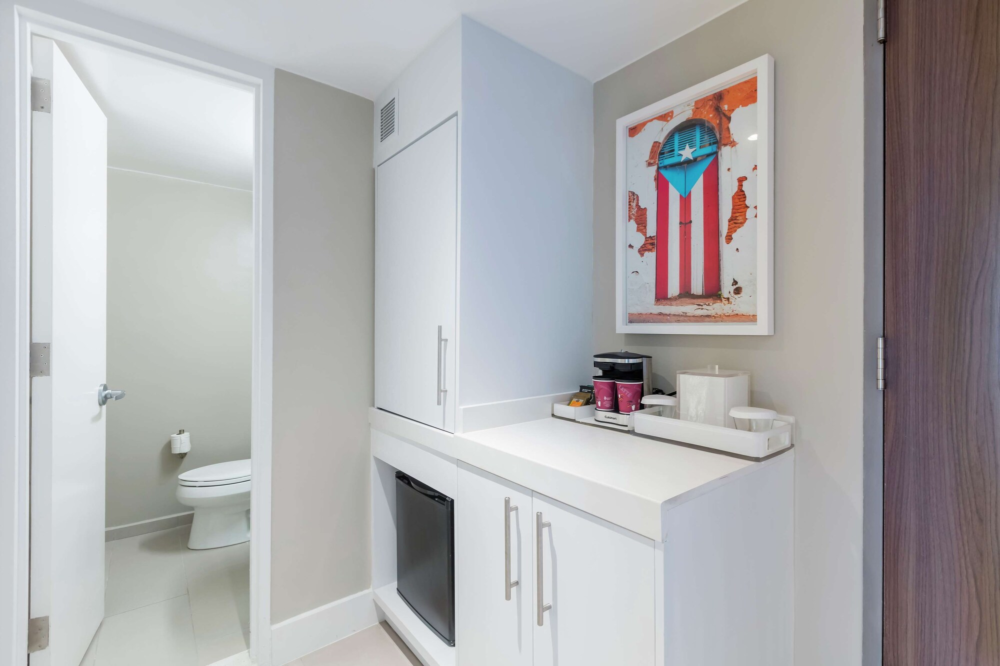 1 Bedroom Double Suite with garden view full double bed