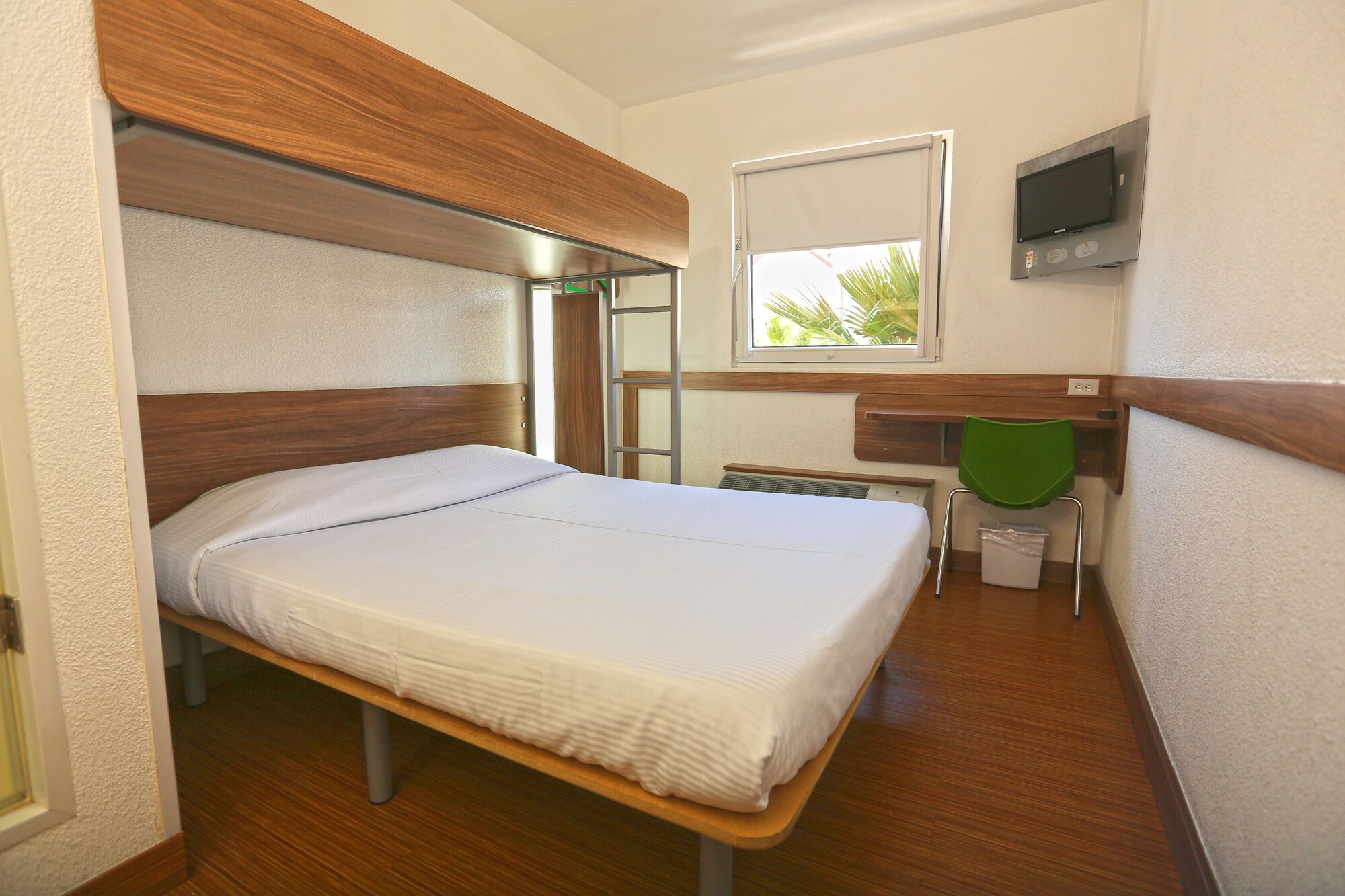 Hotel hi! Santa Catarina Monterrey $899 exterior