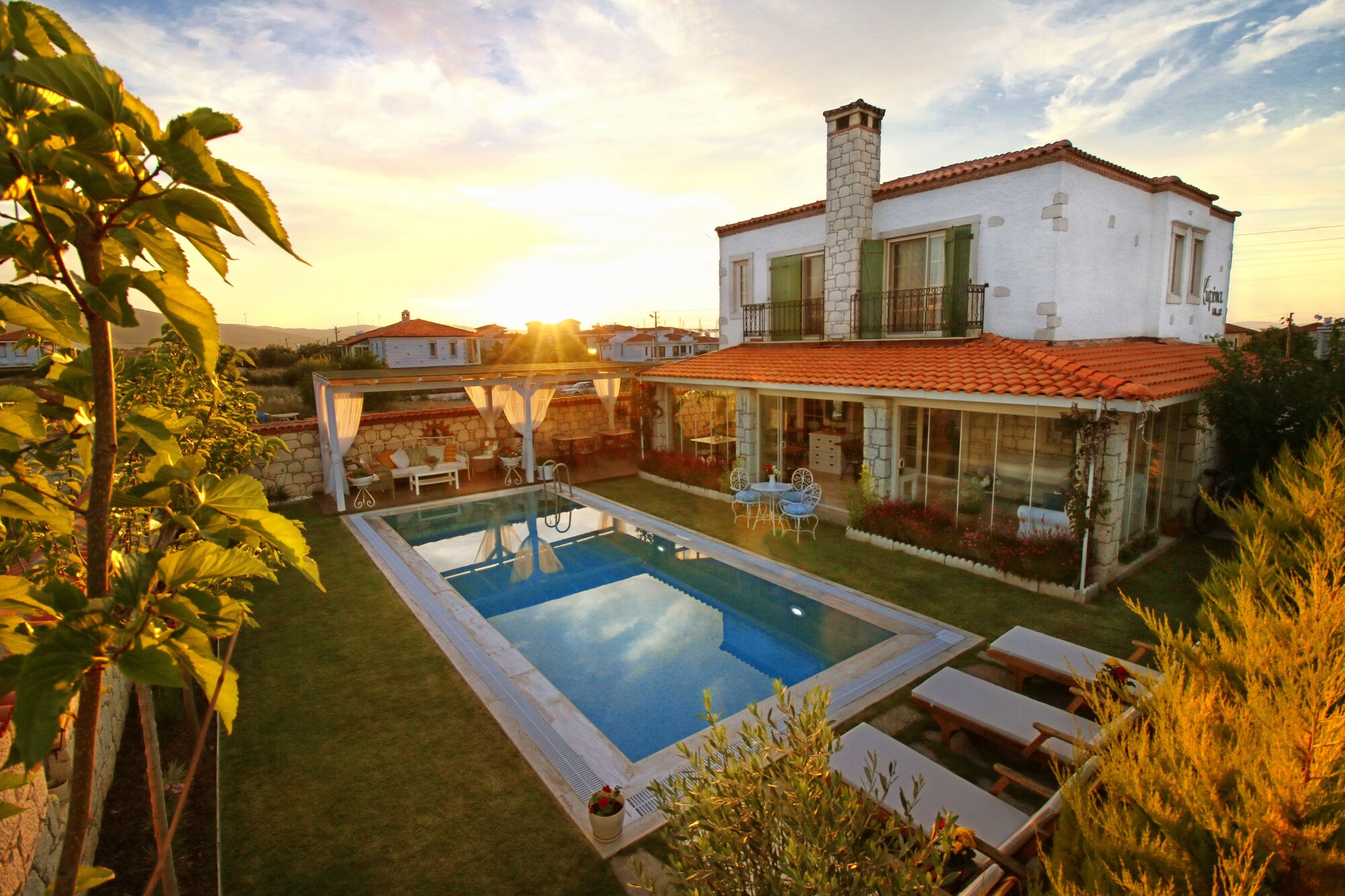 Kupina Otel - Çeşme