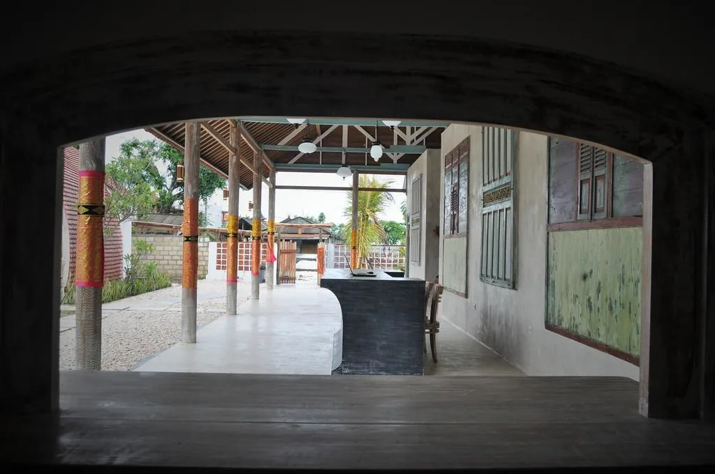 Business Single Bungalow with garden view single bed