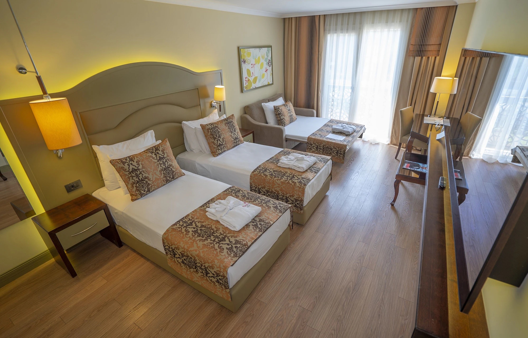 1 Bedroom Standard Double room full double bed