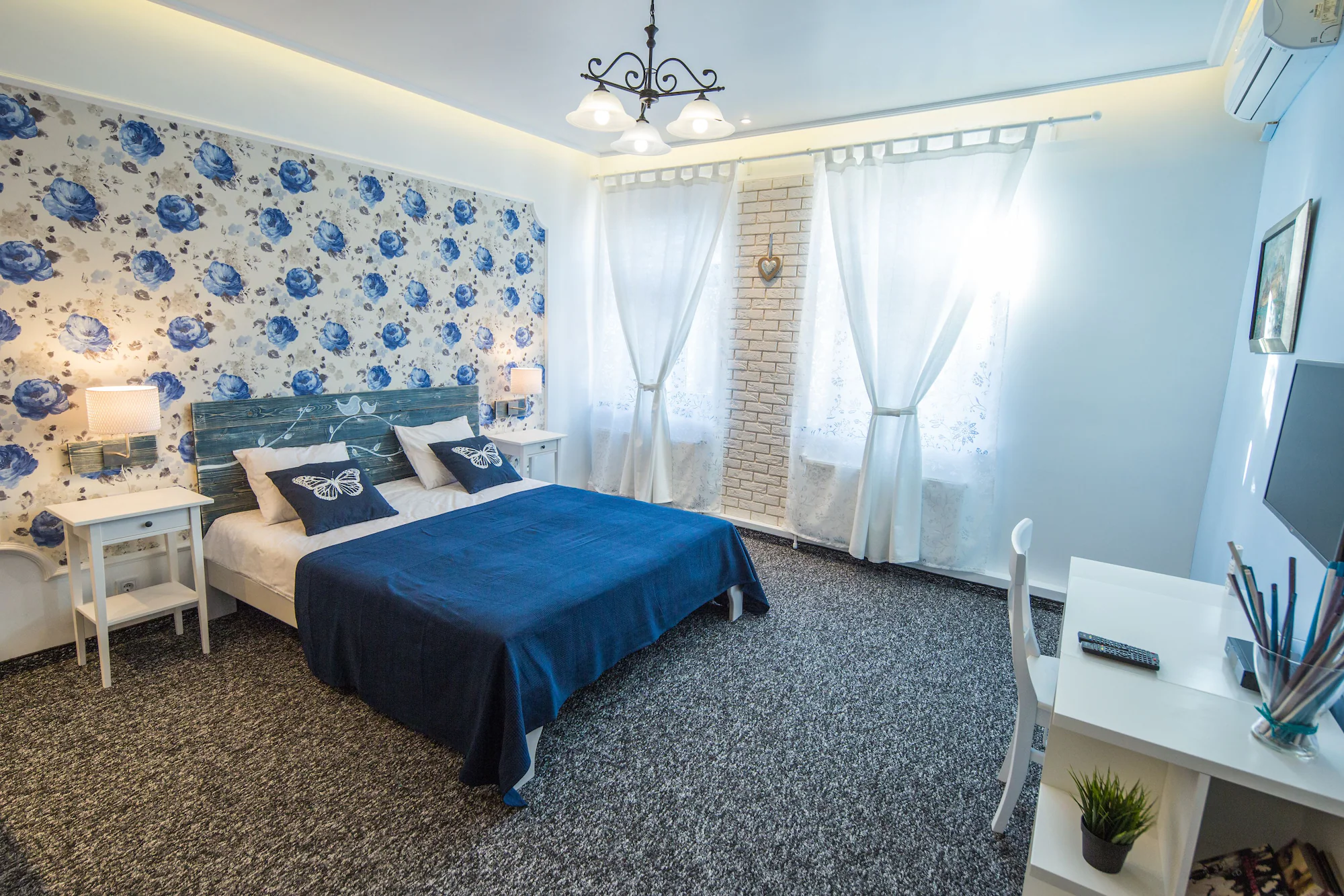 Central Hotel - Львов