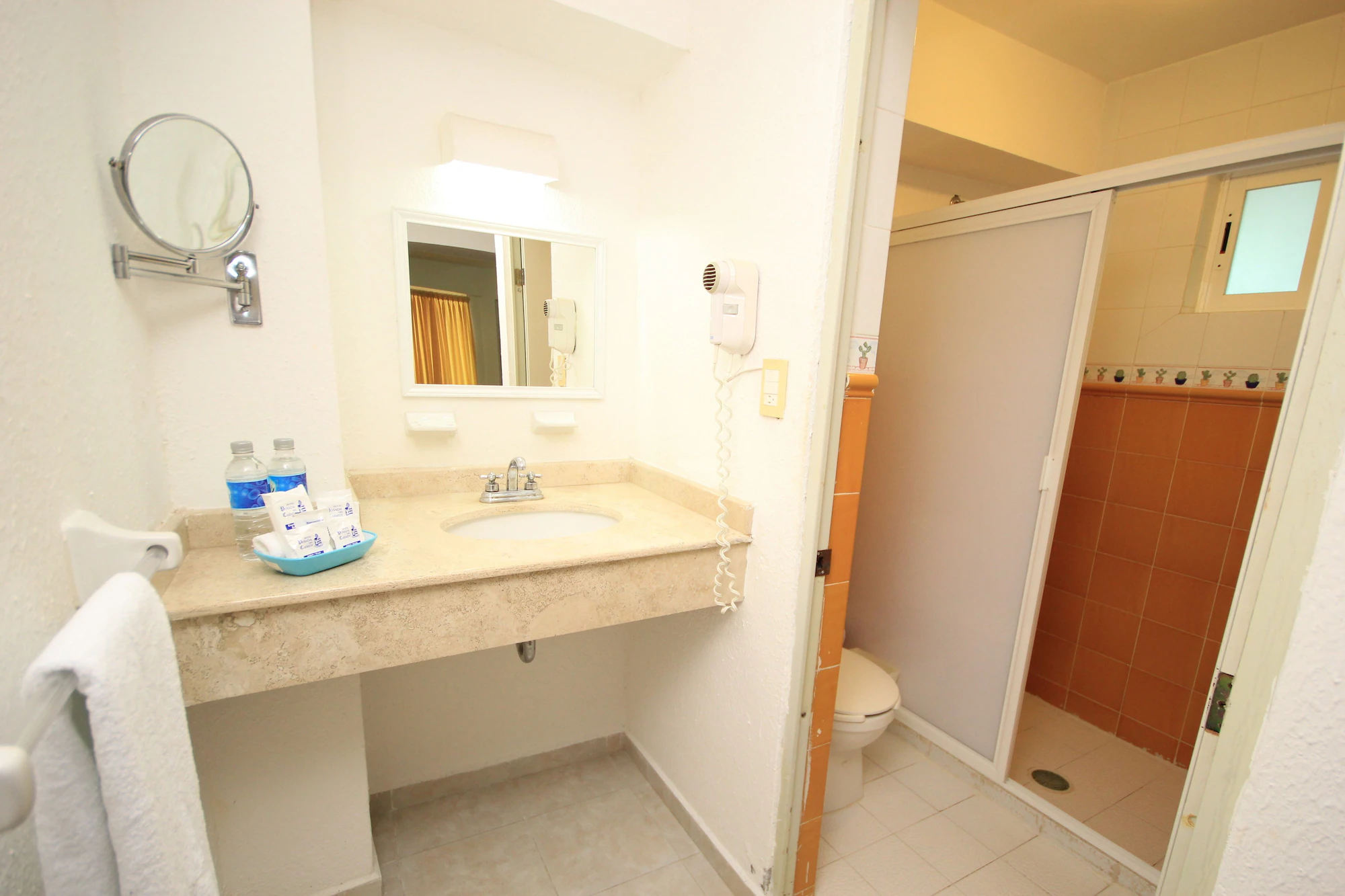 Standard Double room twin beds