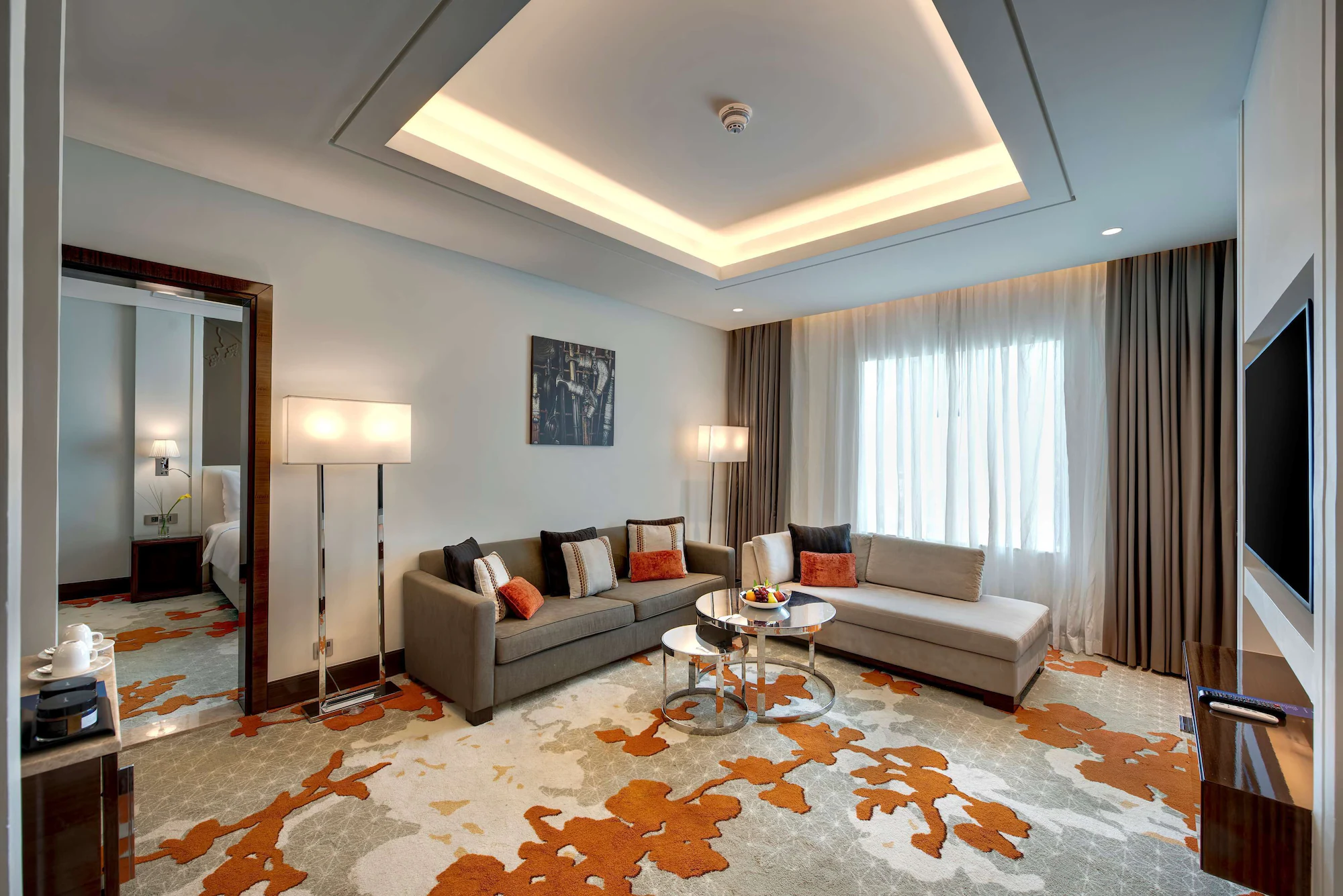 1 Bedroom Double Suite with city view full double bed