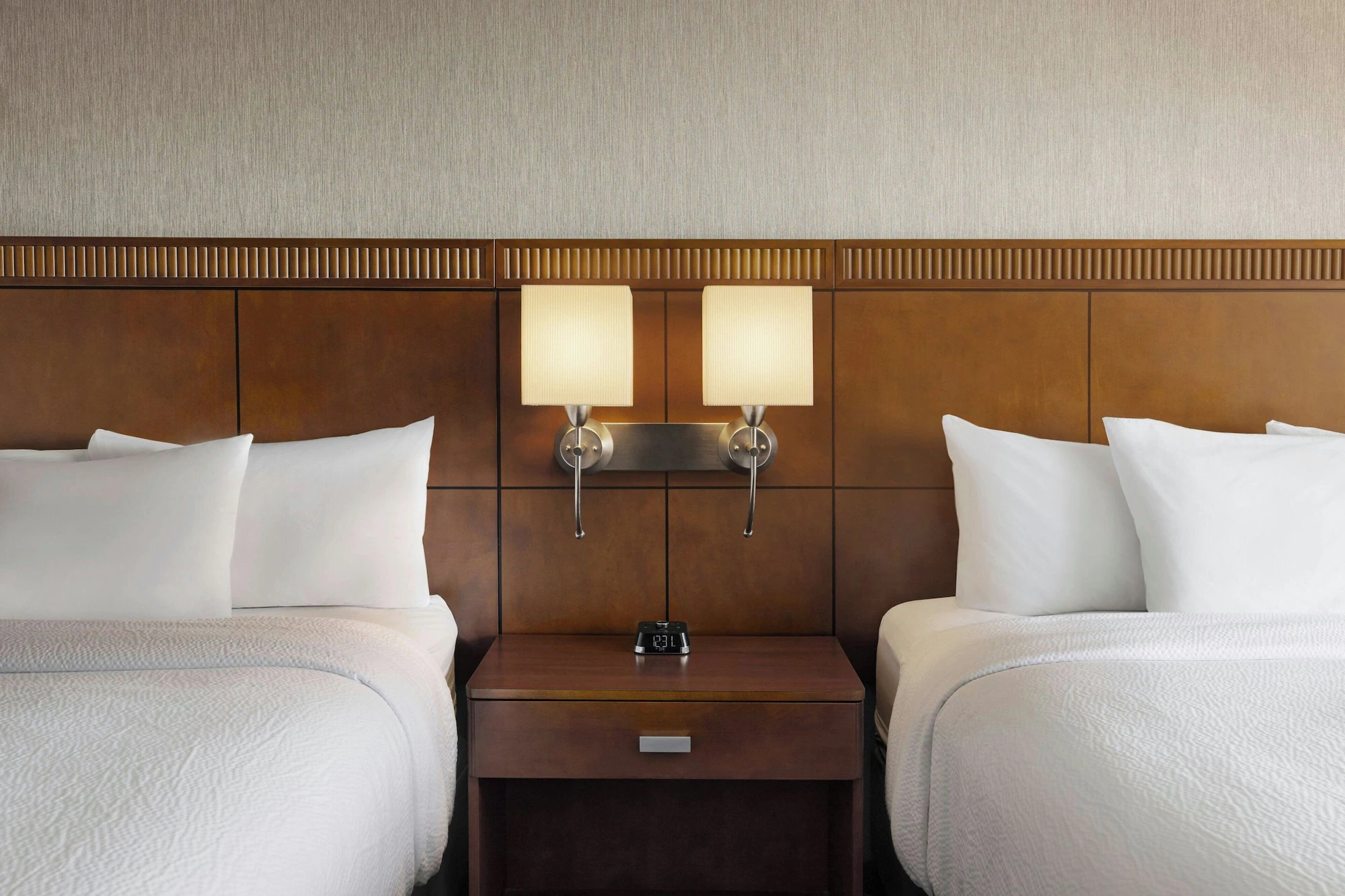 2 Bedrooms Double Suite full double bed