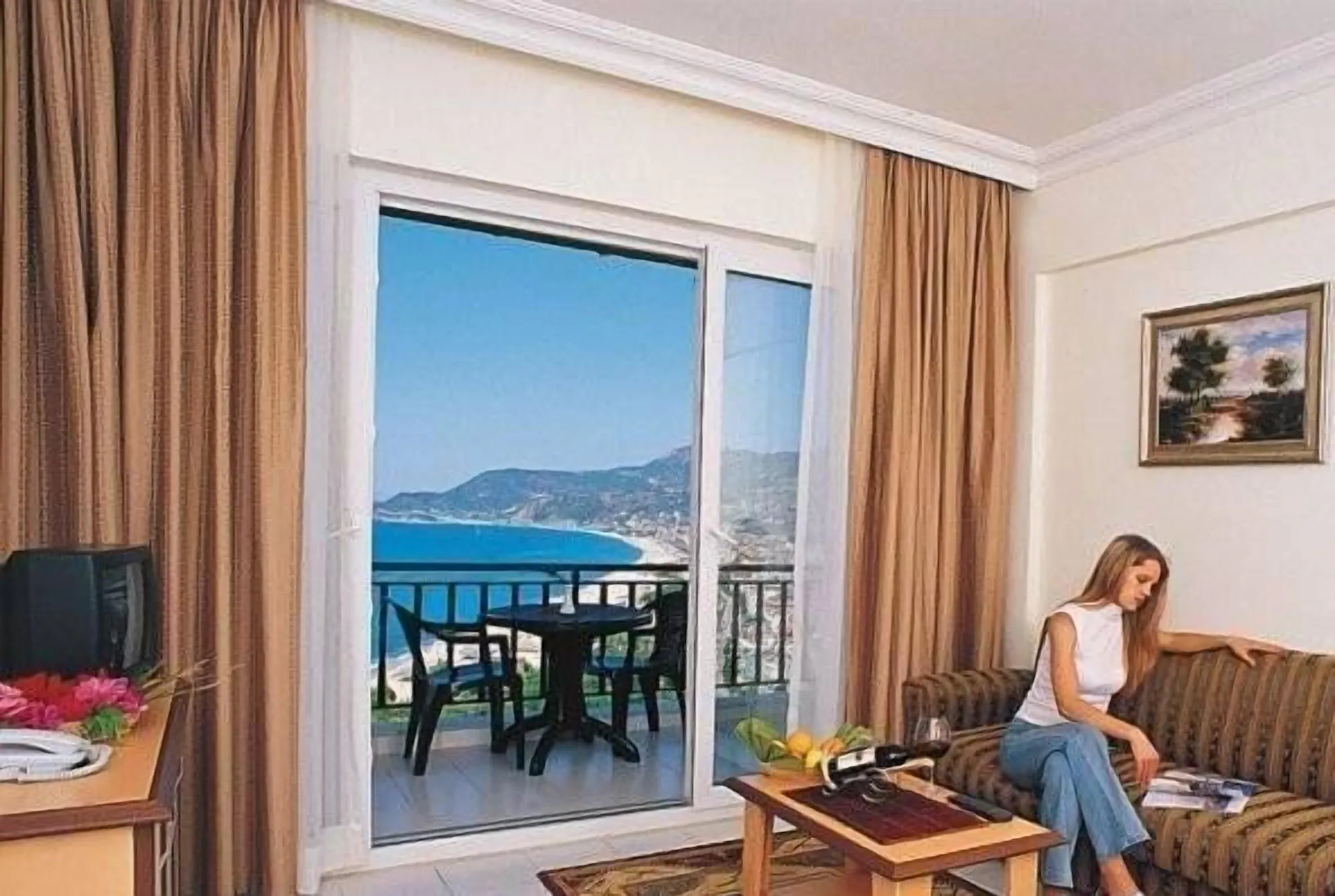 1 Bedroom Single Apartment with sea view single bed