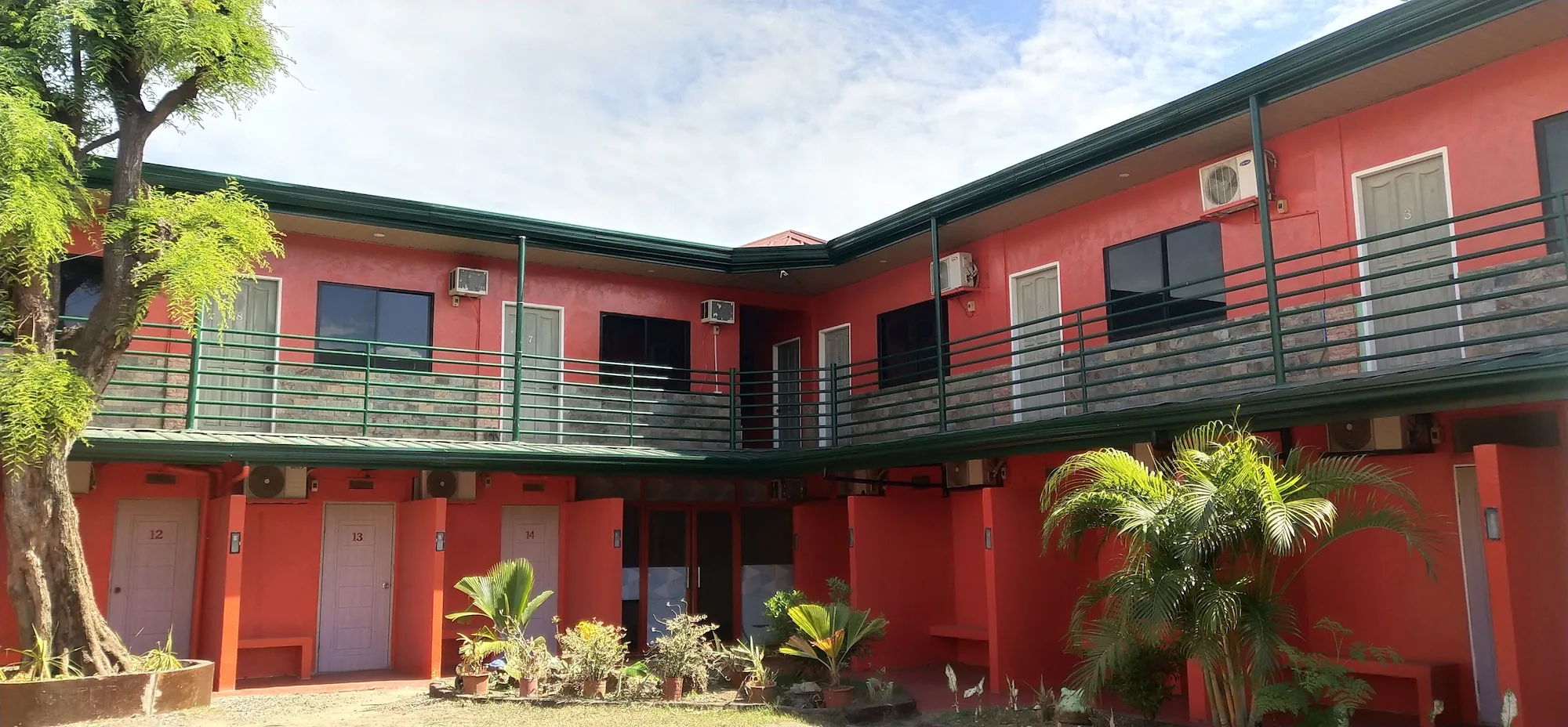 Max Travellers Inn - Lapu-Lapu