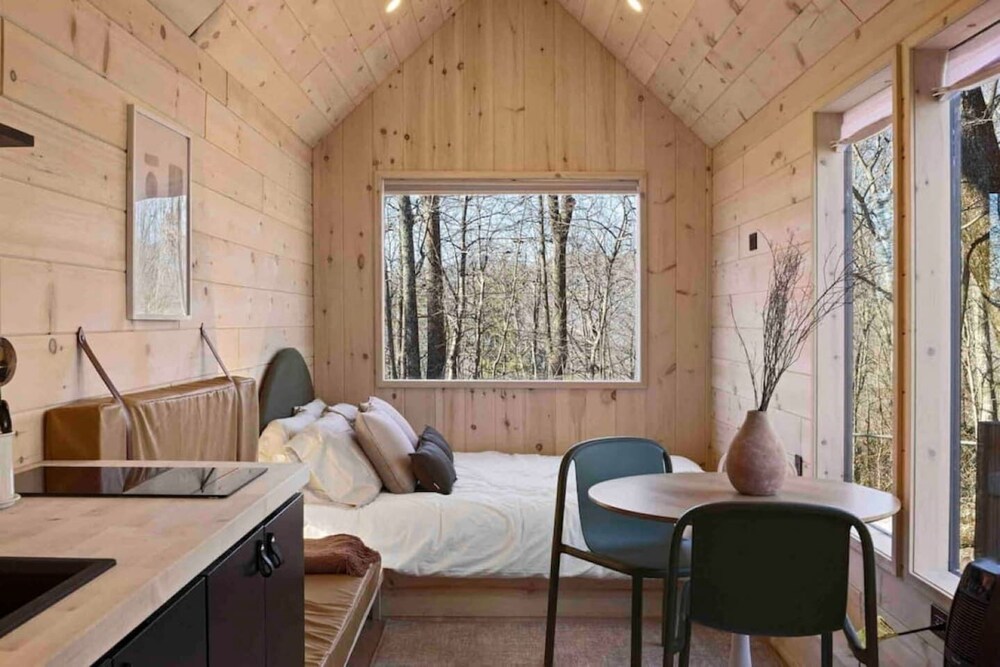 Japandi - Scandinavian Retreat, Mountain View, And 20 Minutes To Asheville - Black Mountain, NC
