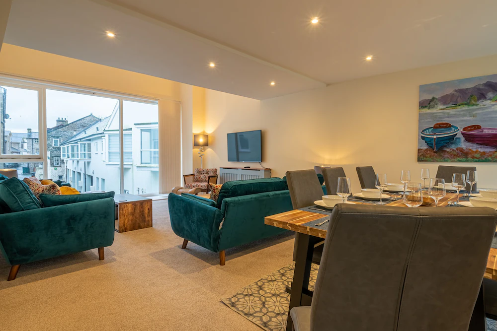 The Warren -  4-bedroom Town-centre Duplex Apartment - Kendal