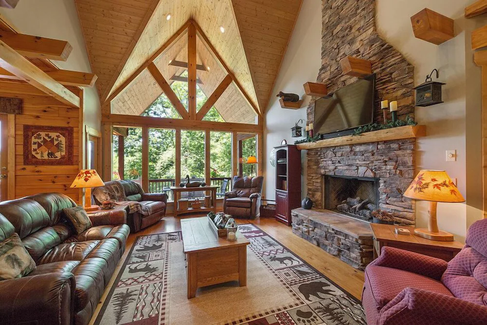 Wolf River Lodge - Mr Lake Lure Vacation Rentals - Lake Lure, NC