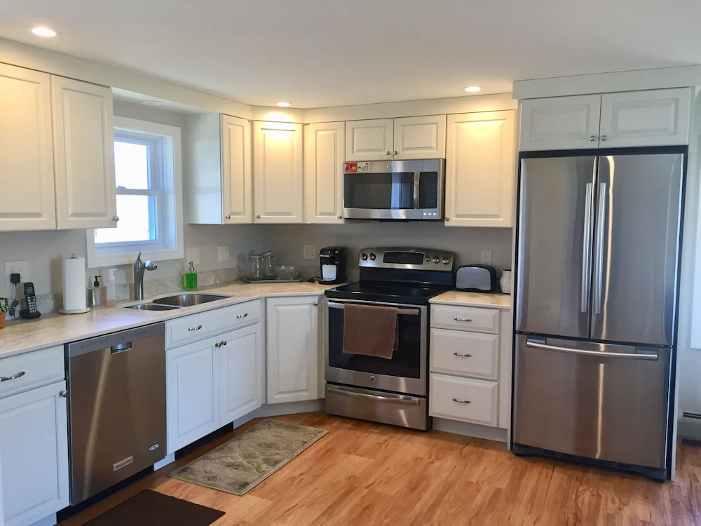 Cozy Home In The Berkshires, Pet Friendly With Fenced In Yard! - North Adams, MA