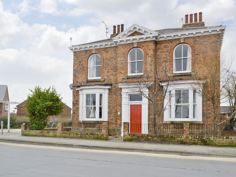 2 Bedroom Accommodation In Hornsea - Hornsea
