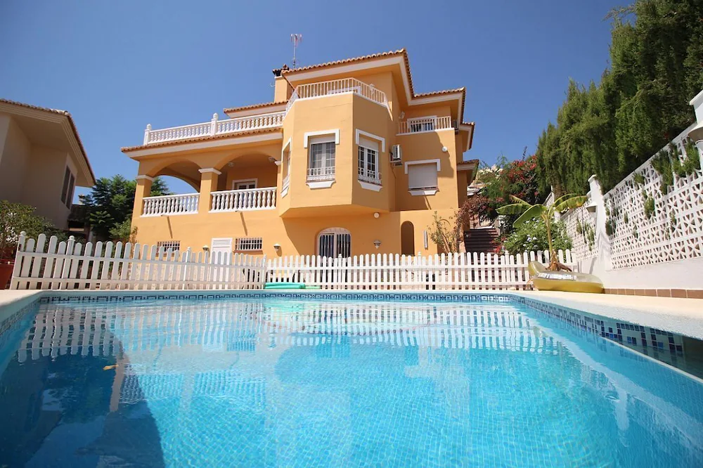 Room With Sea Views - Torre del Mar