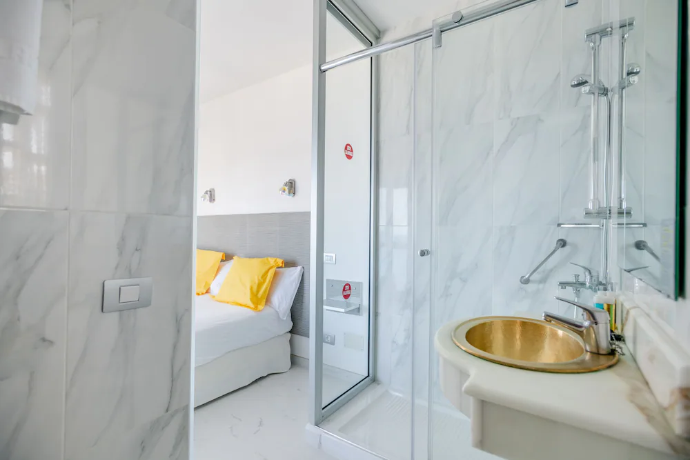 Premium Double Junior Suite twin beds