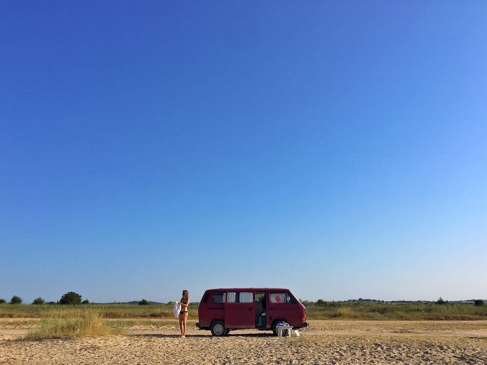 Redzo, A Vw Campervan From '81 - Podgorica