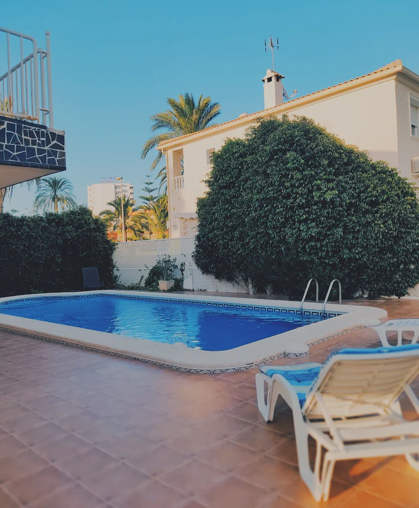 Bright Villa 20mtrs From The Sea - La Zenia