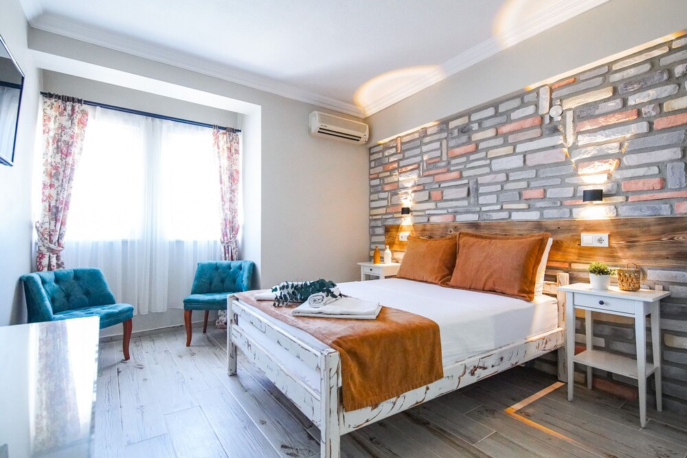 Ilyada Hotel - Ezine