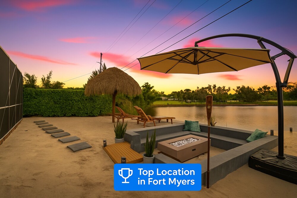Blue Beach Bungalow - Fort Myers, FL