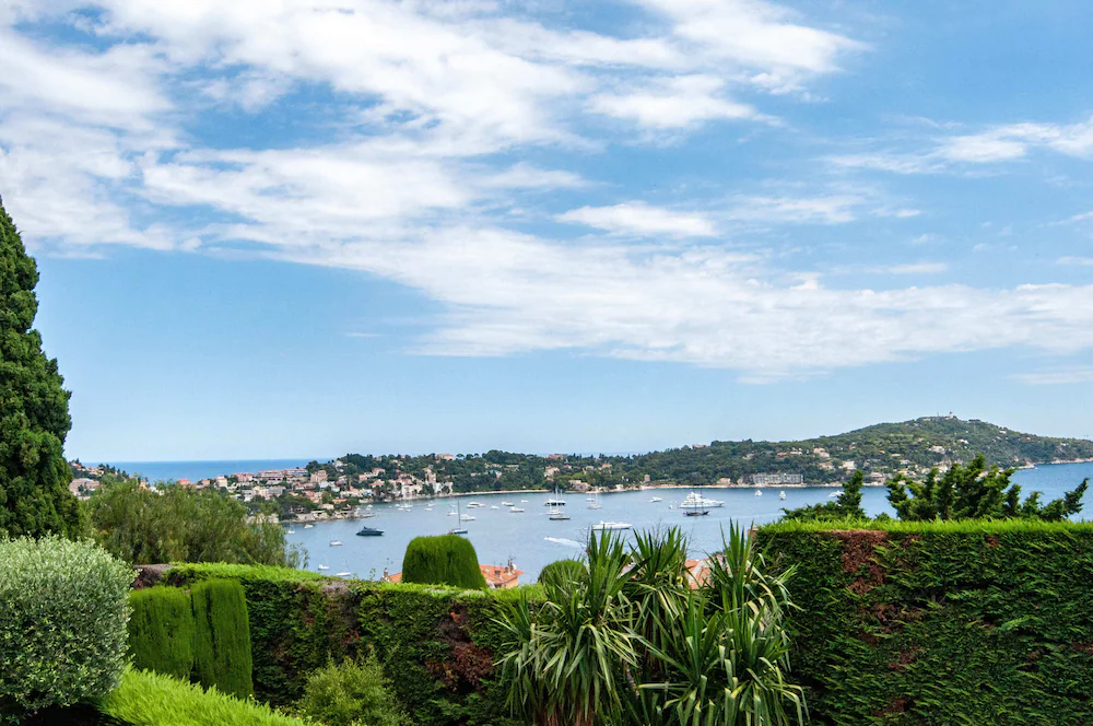 07. Terrace With Stunning View Of The Sea And Cap Ferrat, One Bedroom Apartment. - Villefranche-sur-Mer