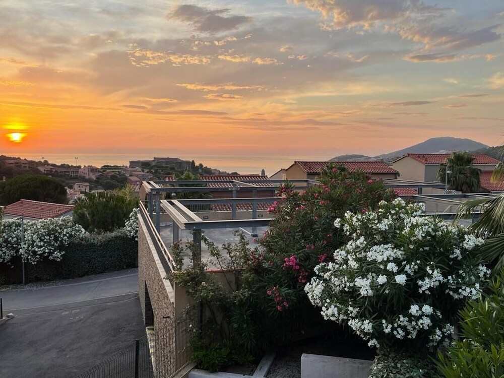 Saphir - Vue Mer Et Montagne - Wifi Fibre- Piscine Et Garage Privé - Collioure
