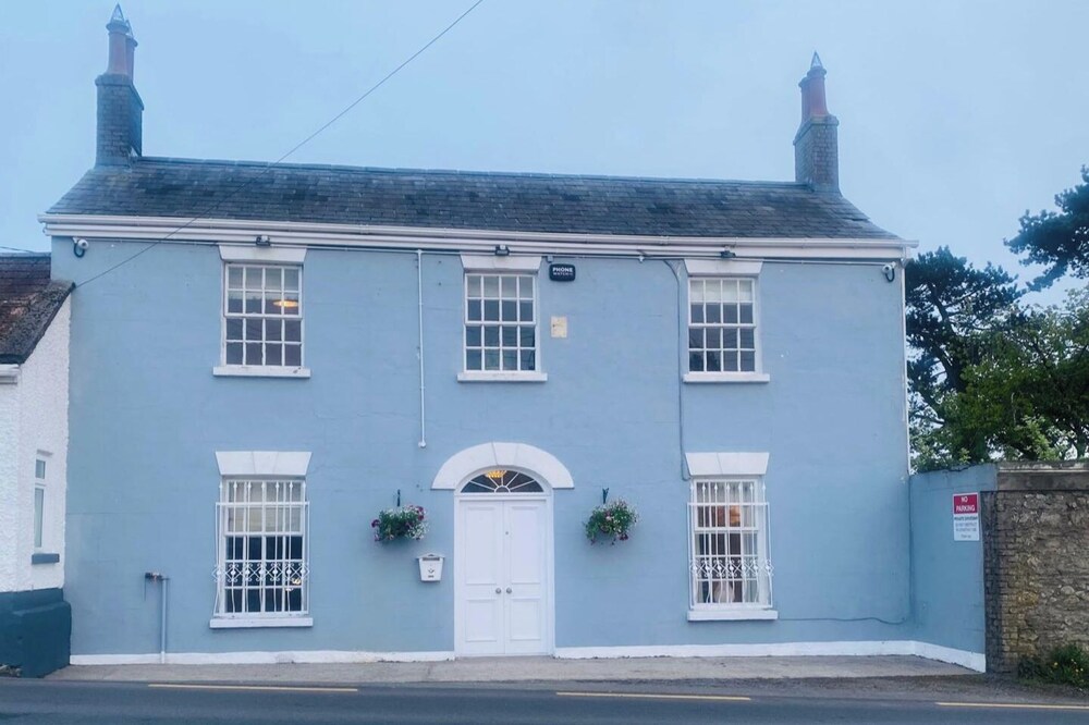 3 Bed House In Kildare Sleeps 9 With Parking - Kildare