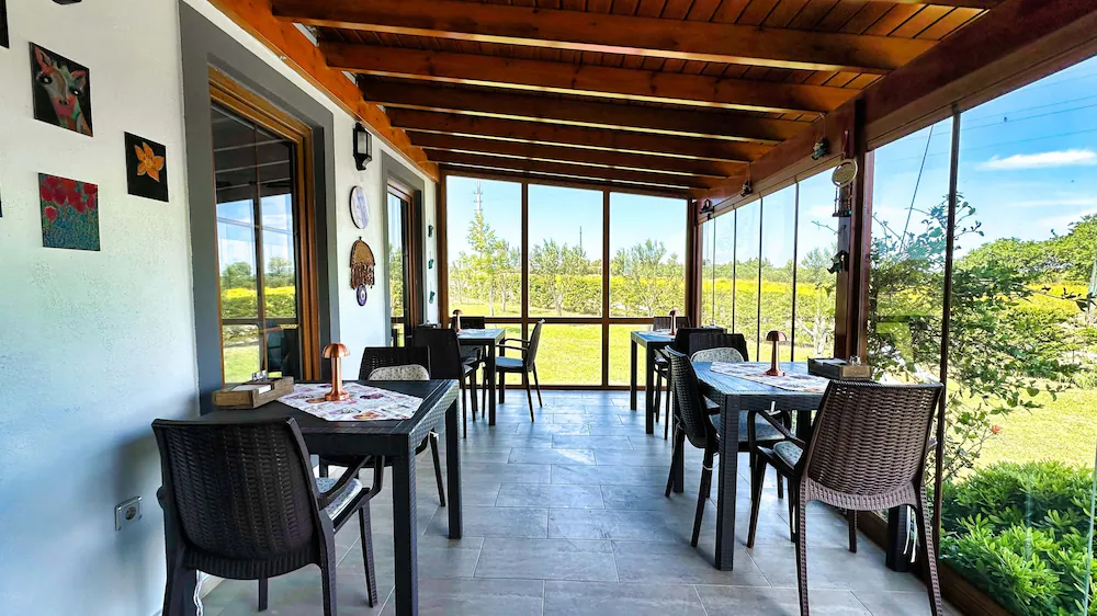 Adayel Otel &Amp; Bağ Evi - Ezine