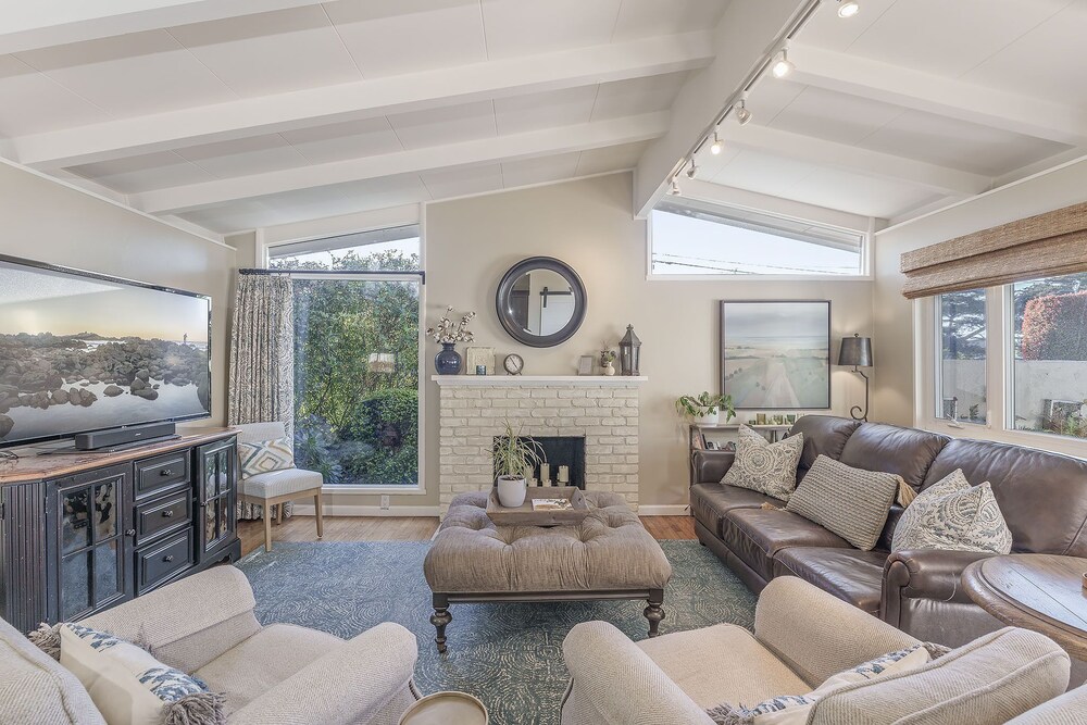3874 Mission Fields - Adorable Carmel Custom Home - Carmel-by-the-Sea, CA
