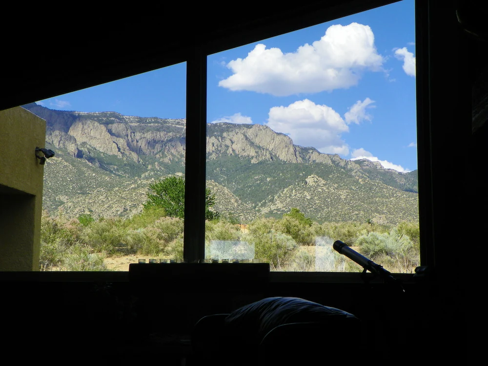 Casa Sandia Peak. Unobstructed Mountain/tram Views. Serenity-wildlife-pets Ok. - Albuquerque, NM