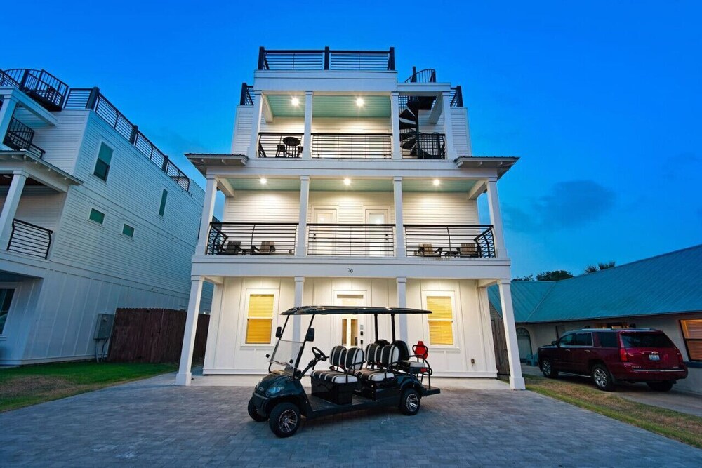 Top Gun Golf Cart Available - Pet Friendly! Golf Cart Available! - Destin