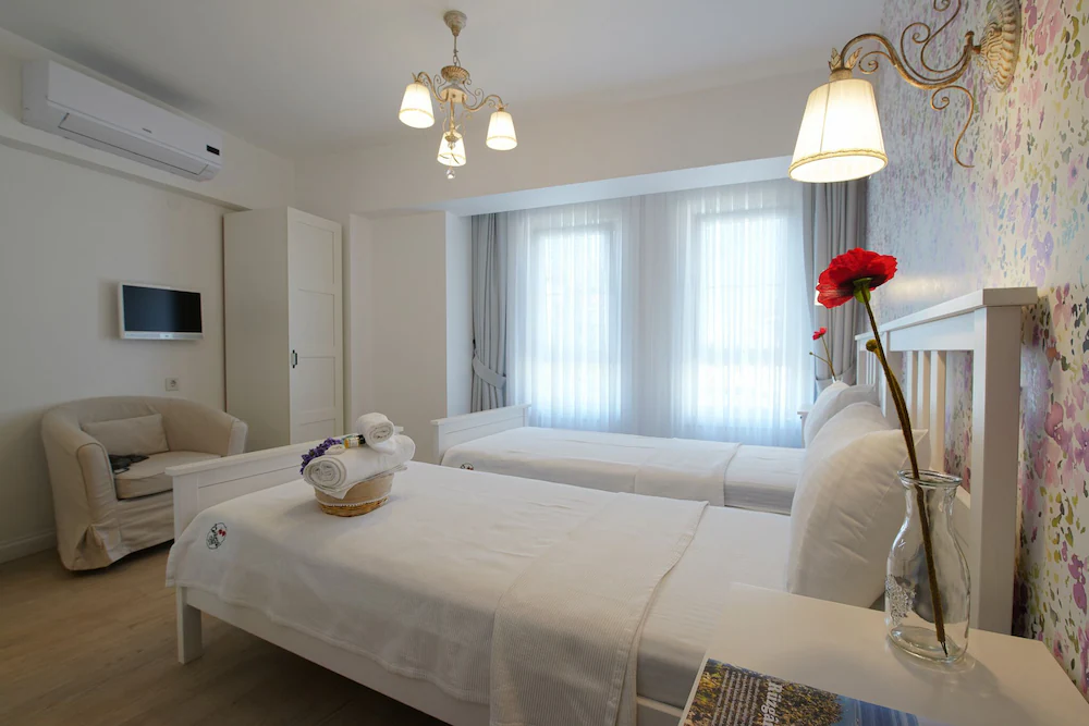 Gelincik Otel - Ezine