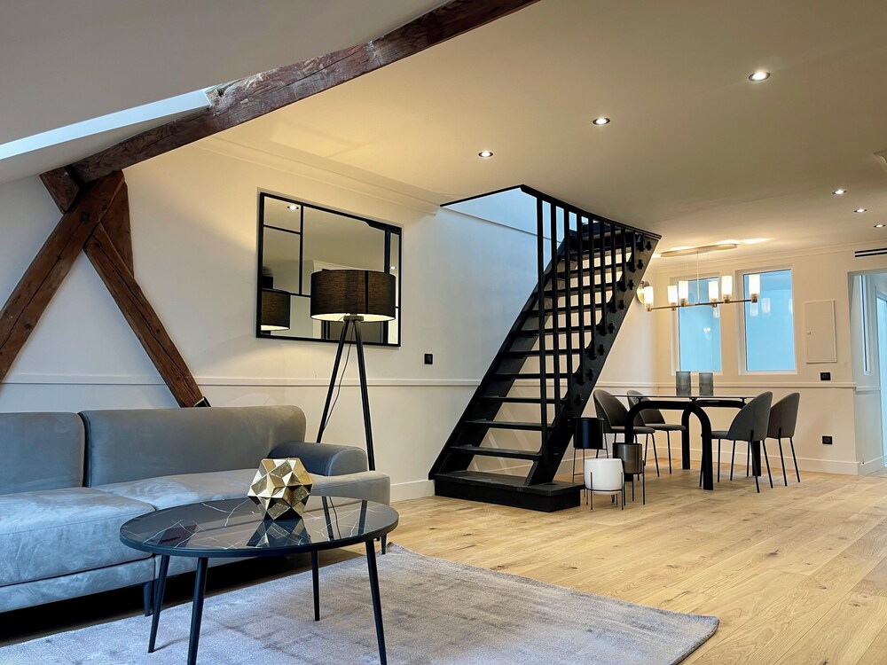 Alfred Suites - Appart-hôtel - Dijon - Centre Historique - Dijon