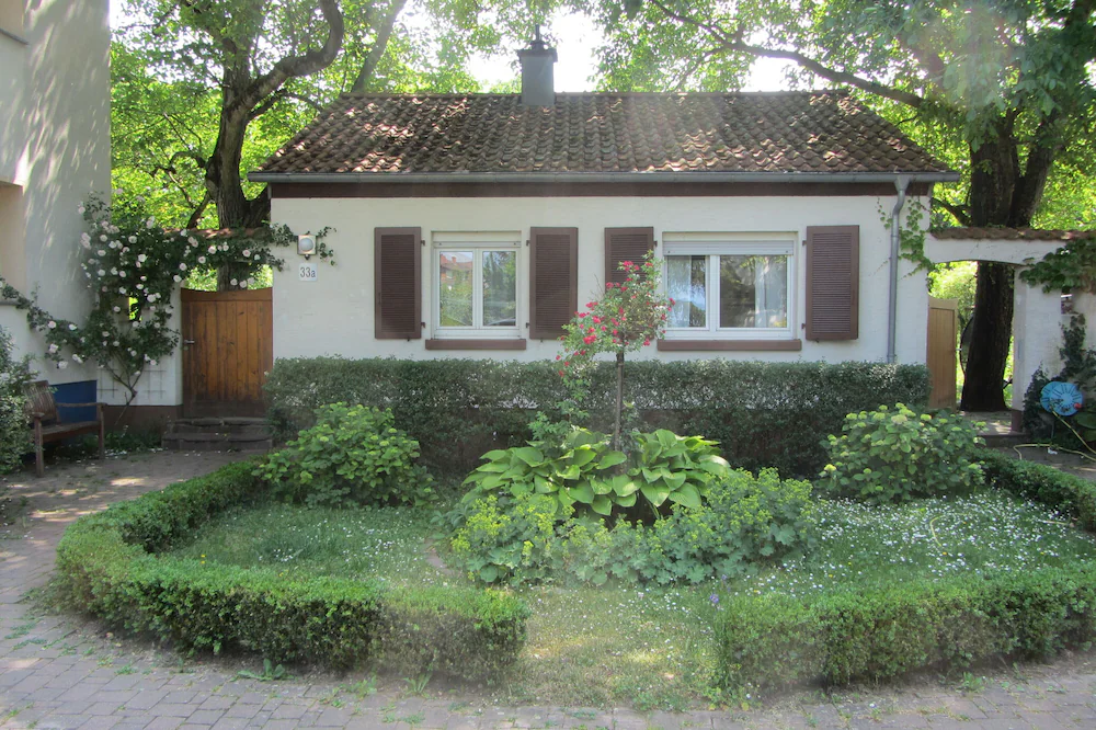 Idyllic Holiday Home Under Old Walnut Trees, Quiet And In The Countryside - Heidelberg
