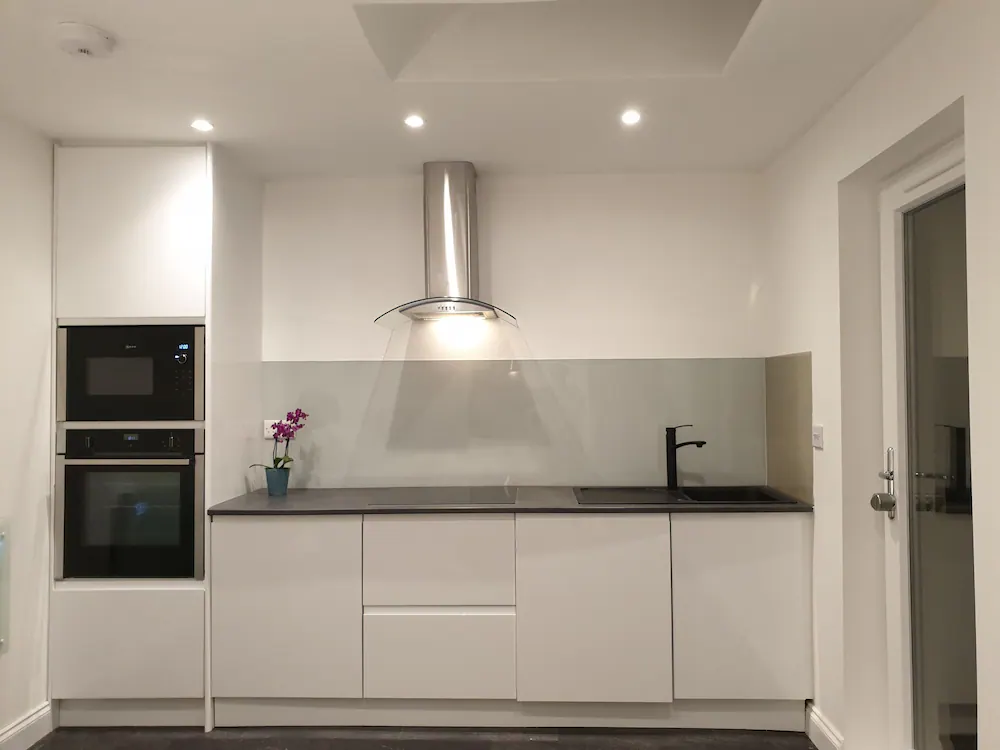 Stylish Detached Studio With A Wet Room, Satellite Tv & Other Amenities 😀 - Bristol