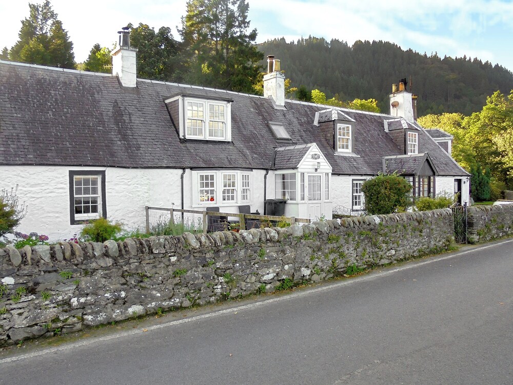 2 Bedroom Accommodation In Ardentinny, Near Dunoon - Lochgoilhead