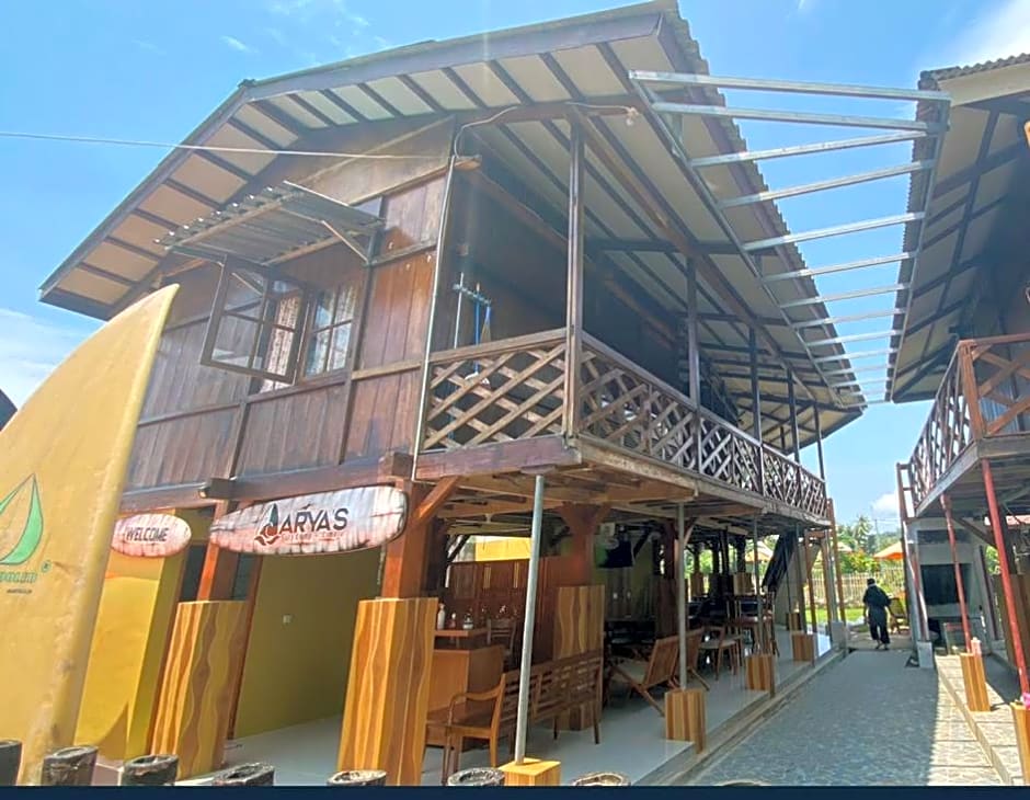 Arya ‘s Surf Camp exterior