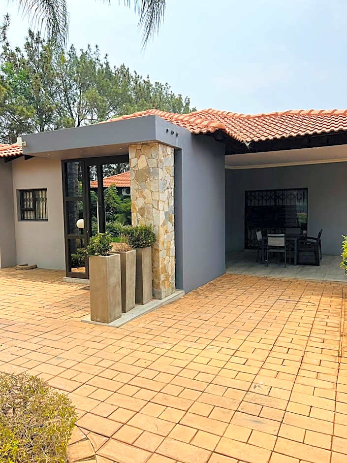 Ultimate Sky-3 Bedroom Villa - Pretoria