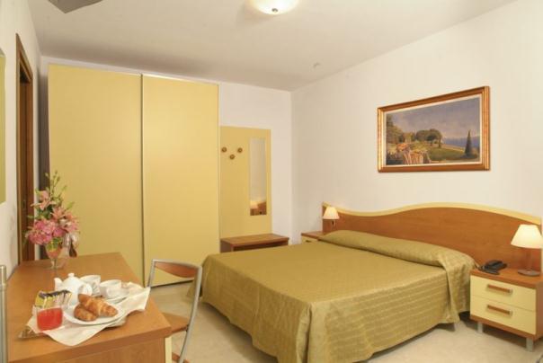 Economy Double room full double bed